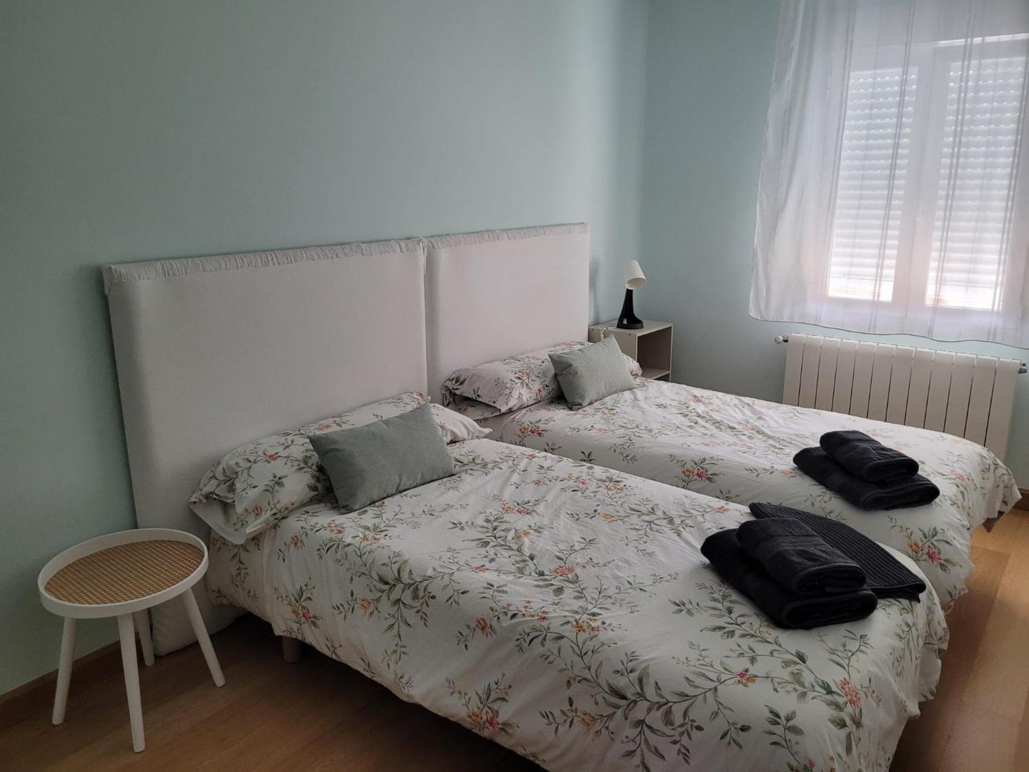 Vivienda Al Pie Del Castillo Burgo Esterno foto
